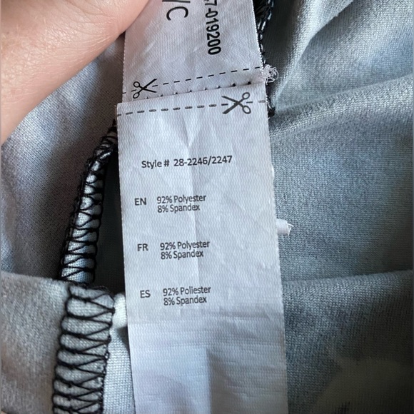 elephant elastic waist shorts - Picture 4 of 4